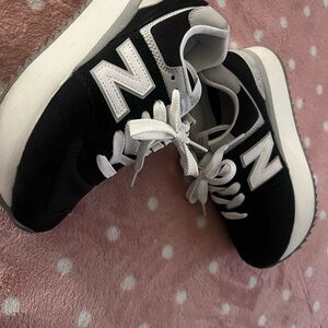 New Balance Black and White Sneakers